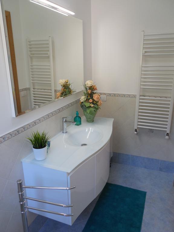 Villa Talea Sant'Agata sui due Golfi Bilik gambar